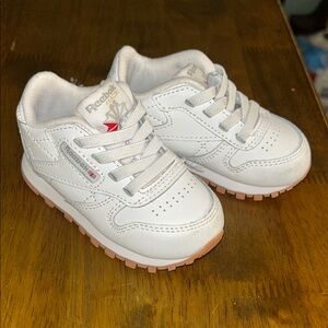 NWOT Reebok Kids White and Pink Sneakers